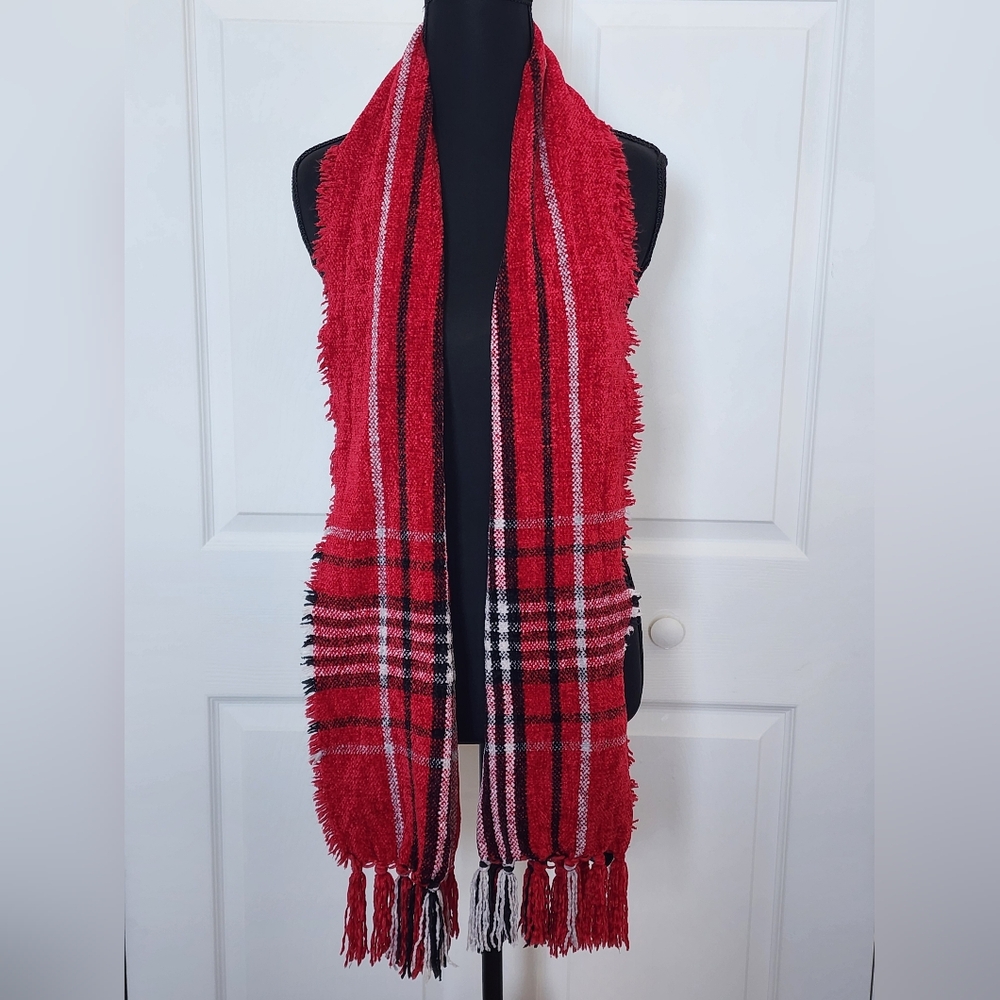 NWT Charter Club Scarf Red Black Plaid with Fringe, One Size